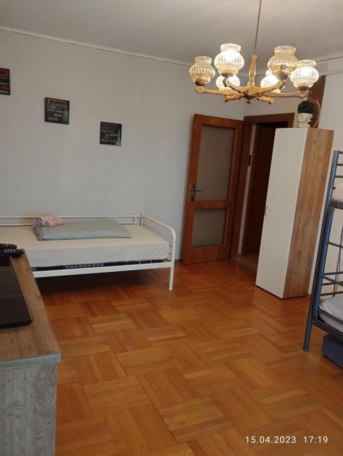 Graz-Apartments 01 Luaran gambar
